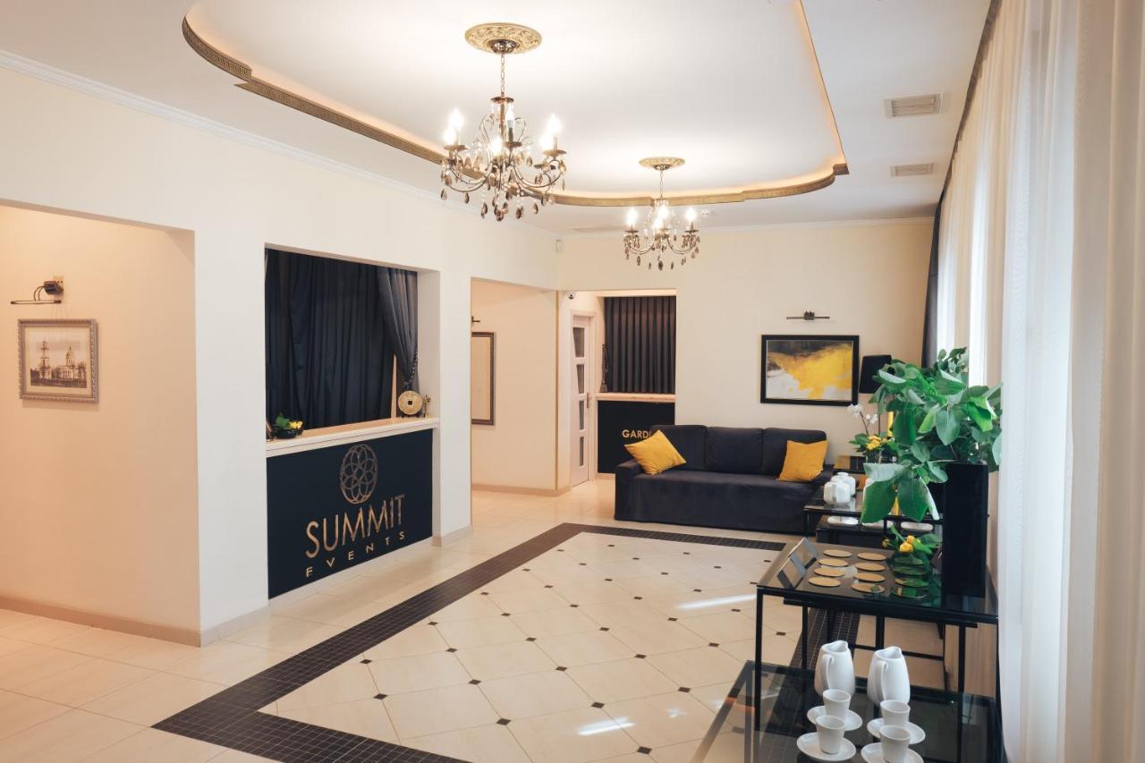 Hotel Summit 3*
